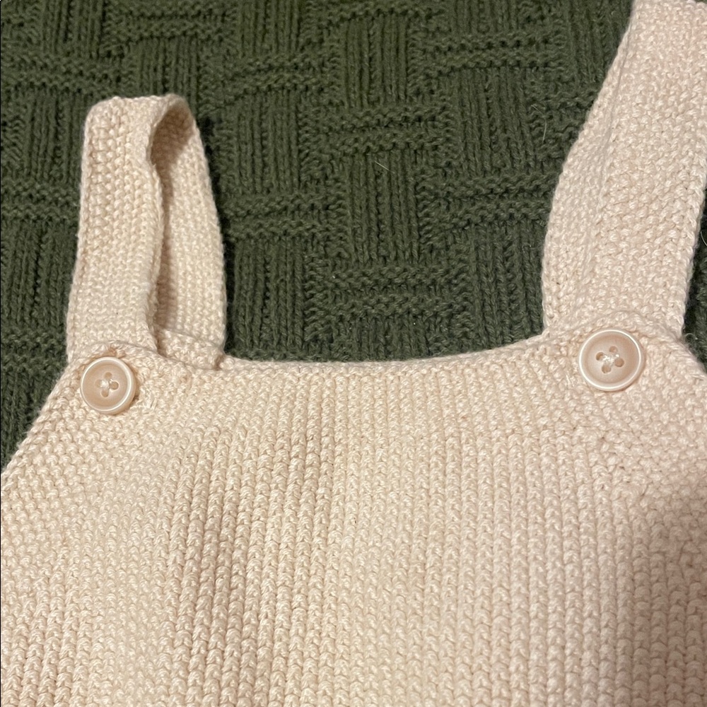 Zara cream  Knit Overalls - Picture 3 of 7